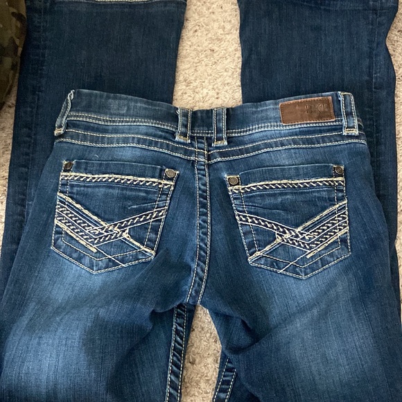 BKE Sabrina Boot cut jeans - Picture 5 of 6